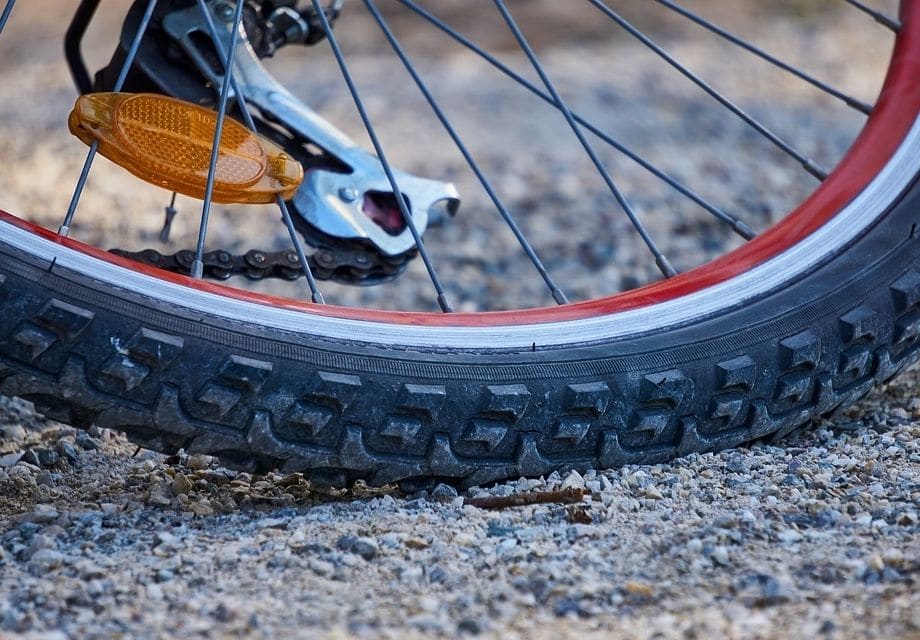 Gravel Bike Wheels and tires