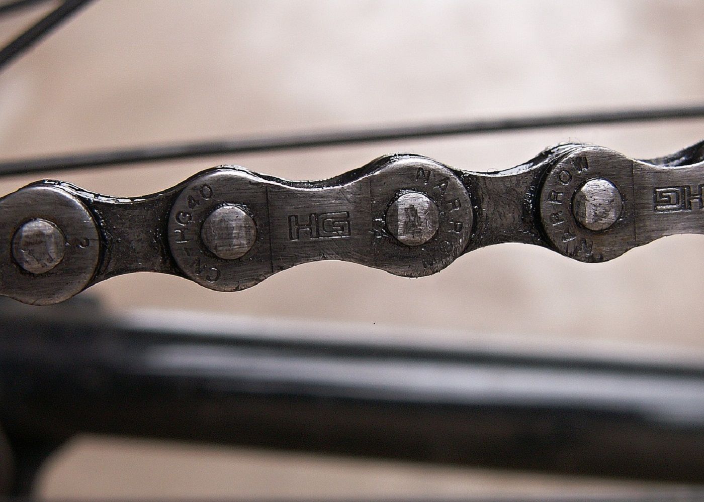 removing a bike chain without tool